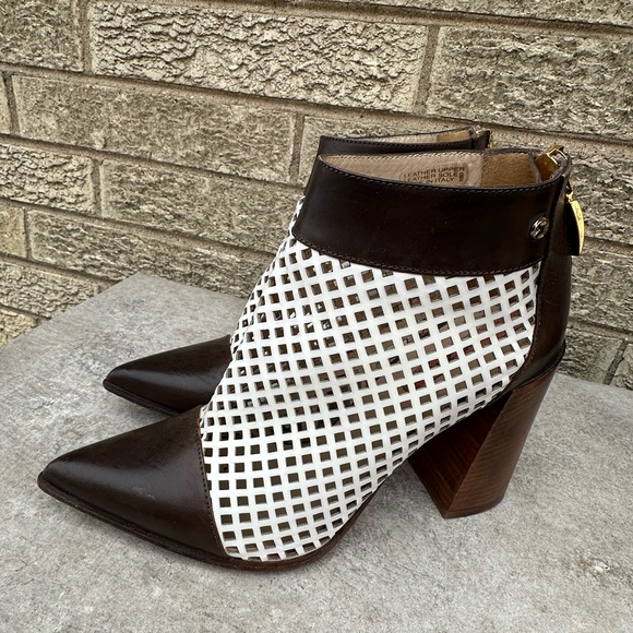 Capezzani Brown and white leather boots size 37 USA 6 - Picture 4 of 13